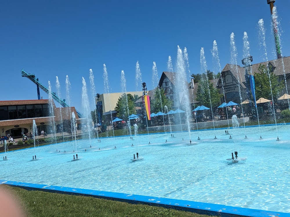 Royal Fountain in Mason Ohio